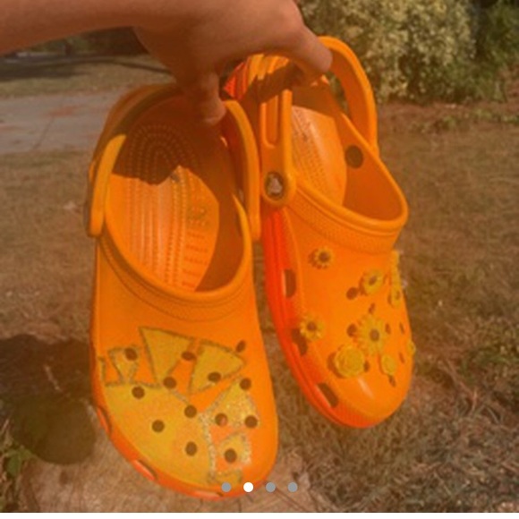 crocs with sunflowers